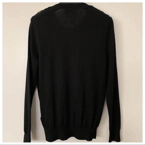 Burberry Buckle Detail Merino Wool Sweater - Picture 5 of 9